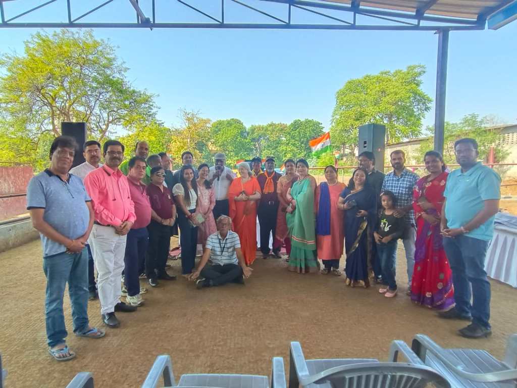 गोधन को बचाने के लिए एक पहल जयपुर के कलाकारों की प्रस्तुति छोटी छोटी गैयां छोटे छोटे&nbsp;ग्वाल