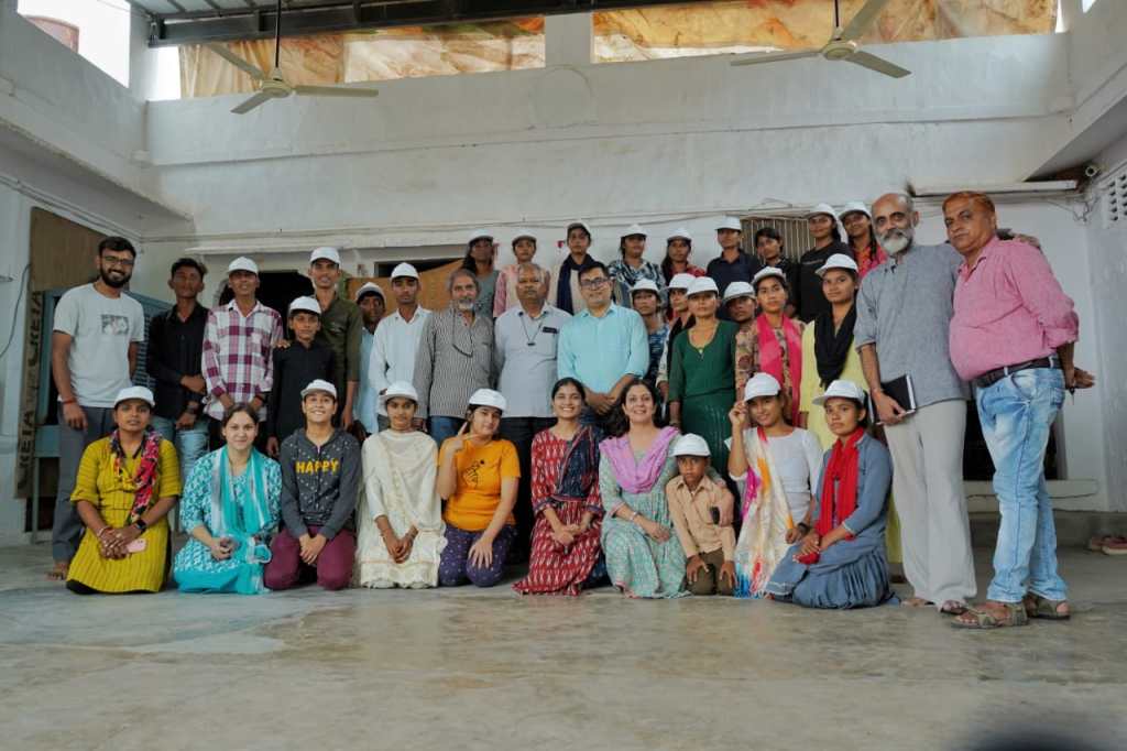 बच्चों के साथ नाटक व शिक्षा के आयाम” विषय पर दस दिवसीय&nbsp;कार्यशाला